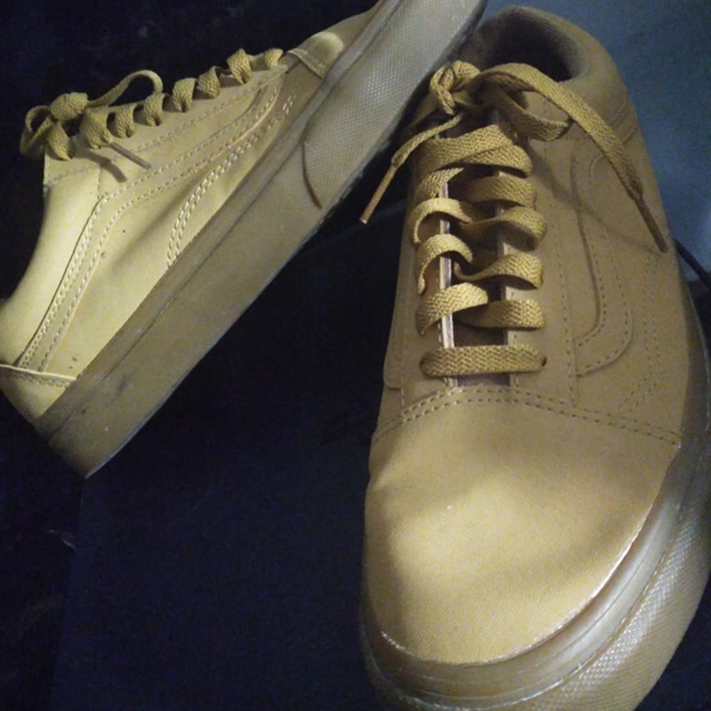 wheat vans mens size 8.5